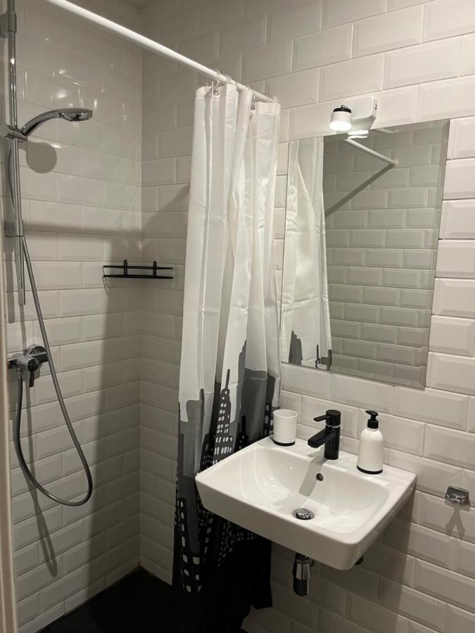 Mere Puiestee Apartment Tallinn Bagian luar foto