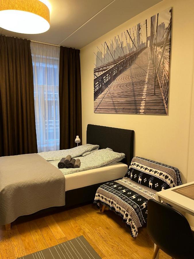 Mere Puiestee Apartment Tallinn Bagian luar foto